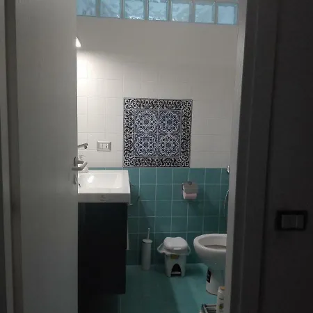 Liudan&rooms Rom